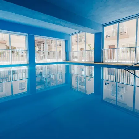 Onebed With Shared Pool And Gym ! Lägenhet