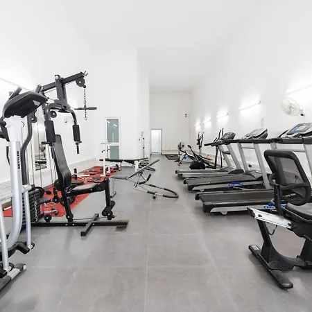 Onebed With Shared Pool And Gym ! St. Paul's Bay